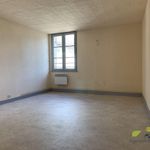 Rent 3 bedroom apartment of 60 m² in Saint-Léonard-de-Noblat