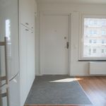 Rent 1 bedroom apartment of 43 m² in Knivsta 