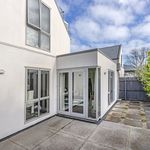 Rent 3 bedroom apartment in Christchurch