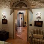 Affitto 5 camera appartamento di 350 m² in Parma