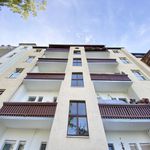 Rent 2 bedroom apartment of 68 m² in Chemnitz