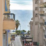 Rent 1 bedroom apartment of 28 m² in Nice