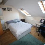 Rent 6 bedroom house in Sandyford