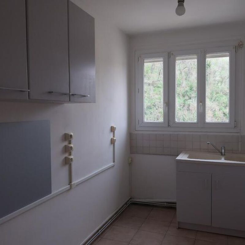 appartement - 2 pièces - 50,21 m² - le chambon-feugerolles