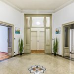 Rent a room of 180 m² in milan