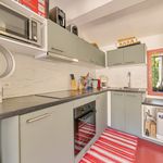 Rent 1 bedroom apartment of 22 m² in Aix-en-Provence