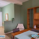 Affitto 3 camera appartamento di 95 m² in Milan