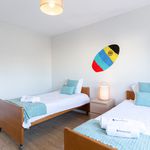 Rent 3 bedroom apartment of 150 m² in Matosinhos