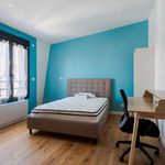 Rent a room of 130 m² in Paris