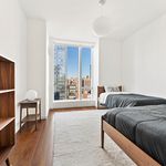 Rent 3 bedroom apartment of 156 m² in New York