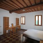 Rent 2 bedroom apartment of 45 m² in Sienna