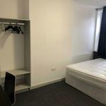 Rent 4 bedroom flat in Stoke-on-Trent