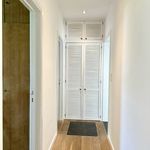 Huur 4 slaapkamer appartement van 180 m² in Sint-Genesius-Rode