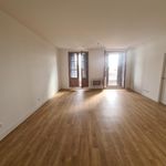 Rent 4 bedroom apartment of 76 m² in Vias