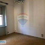 Rent 6 bedroom apartment of 210 m² in Catania