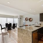 Rent 3 bedroom apartment of 2104 m² in Chicago