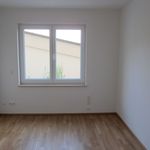 Miete 3 Schlafzimmer wohnung von 82 m² in Unterhaching