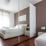 Affitto 2 camera appartamento di 95 m² in Milano