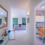 Rent 1 bedroom apartment of 126 m² in Voula