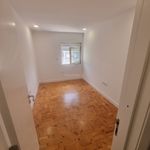 Rent 2 bedroom apartment of 43 m² in Setúbal