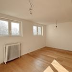 Rent 2 bedroom apartment of 97 m² in Ixelles