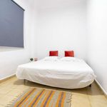 Rent 3 bedroom apartment of 78 m² in València