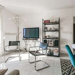 Rent 1 bedroom apartment of 49 m² in Paris