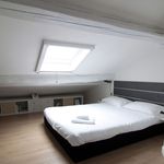 Rent 4 bedroom apartment of 40 m² in Milan