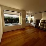 Rent 4 bedroom apartment of 210 m² in Glyfada