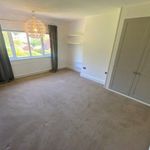 Rent 4 bedroom apartment in Sutton Coldfield
