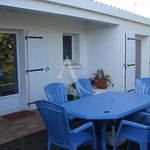 Rent 3 bedroom house of 41 m² in Beauvoir-sur-Mer