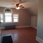 Rent 2 bedroom apartment of 3858 m² in Hartford