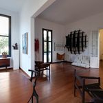 Rent 7 bedroom apartment of 7 m² in Barcelona