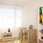 Rent 1 bedroom apartment of 19 m² in Montigny-le-Bretonneux