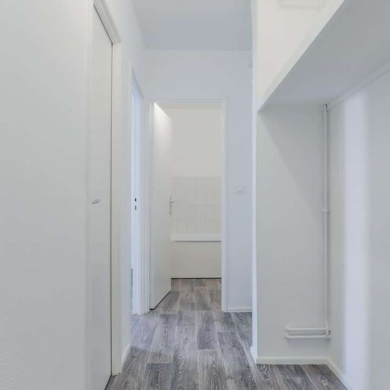 Location appartement 4 pièces 80 m² Creutzwald (57150)