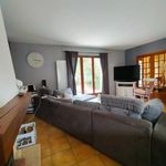 Rent 7 bedroom house of 160 m² in Domérat