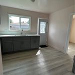 Rent 3 bedroom apartment of 115 m² in Downey