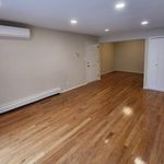 Rent 2 bedroom apartment of 74 m² in Oakland