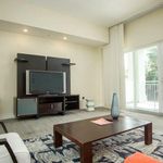 Rent 3 bedroom apartment of 2070 m² in Doral