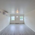 Rent 2 bedroom house of 83 m² in Compton