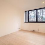 Rent 3 bedroom apartment of 185 m² in Uccle