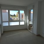 Rent 3 bedroom apartment of 66 m² in Monteux