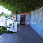 Rent 4 bedroom house of 408 m² in Foggia
