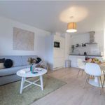 Rent 1 bedroom apartment of 56 m² in Bruxelles