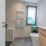 Rent 4 bedroom apartment of 113 m² in Oviedo