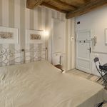 Studio of 28 m² in Firenze