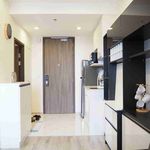 Rent 1 bedroom apartment of 35 m² in Bang Na Nuea