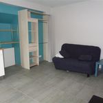 Appartement de 20 m² avec 1 chambre(s) en location à Fougères