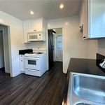 Rent 3 bedroom apartment of 104 m² in Glendora