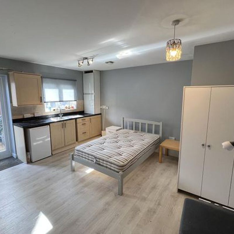 Room to rent in Central Avenue, Cambridge CB4 Arbury